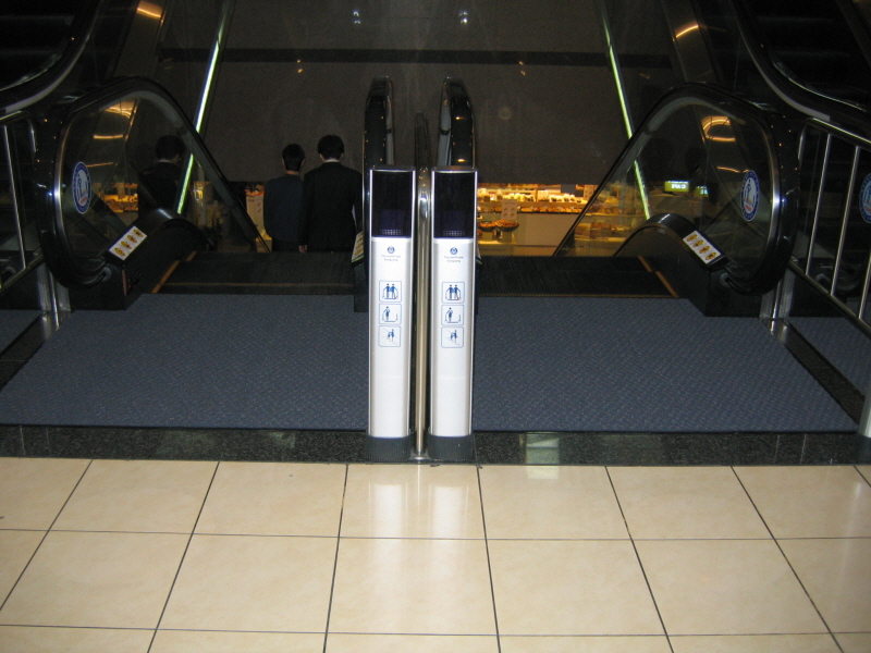 03.jpg