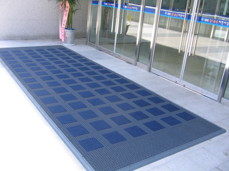 04.jpg